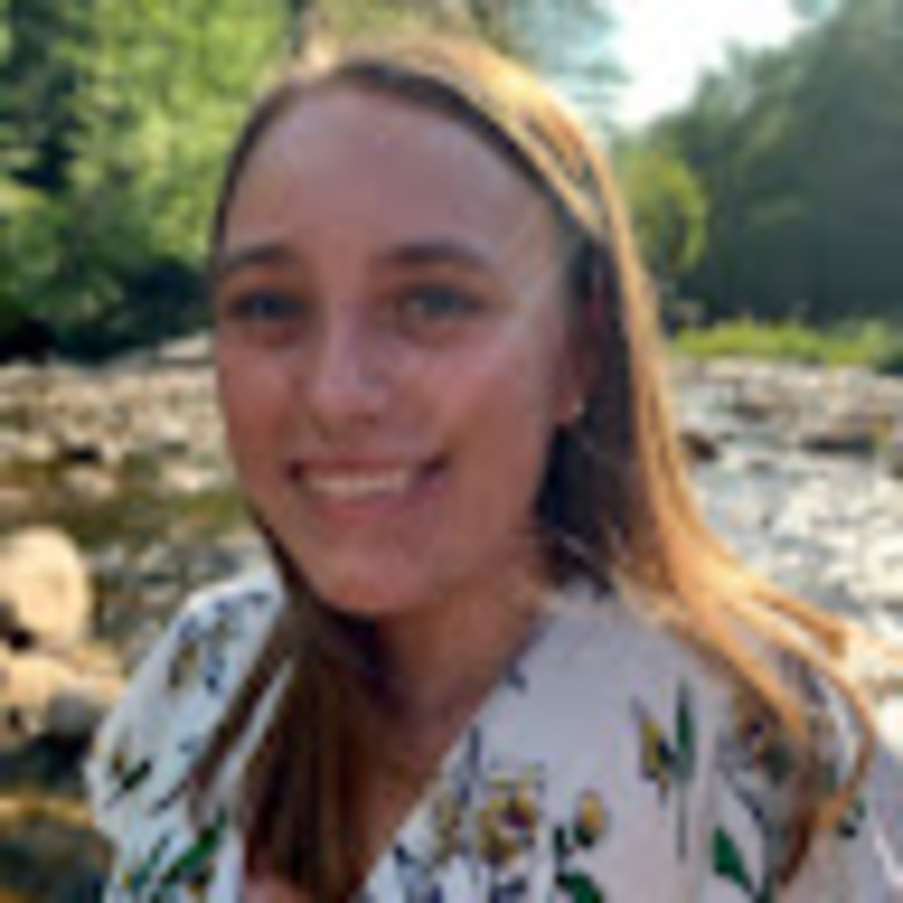 Meet your Posher, Brenna